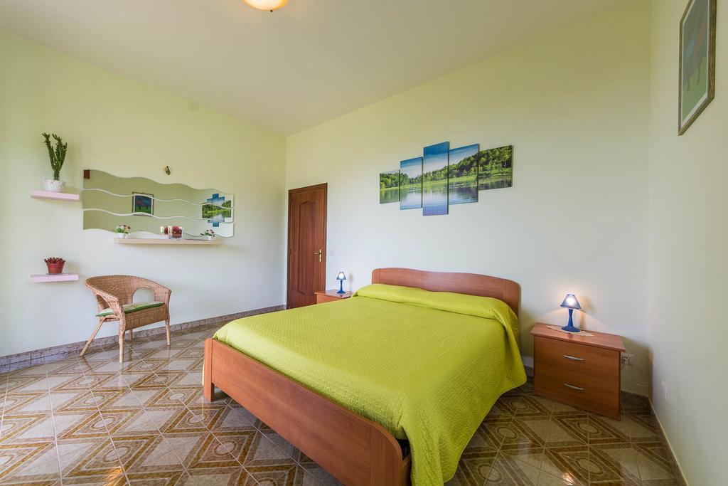 Villa Incoronata Аджерола Екстериор снимка